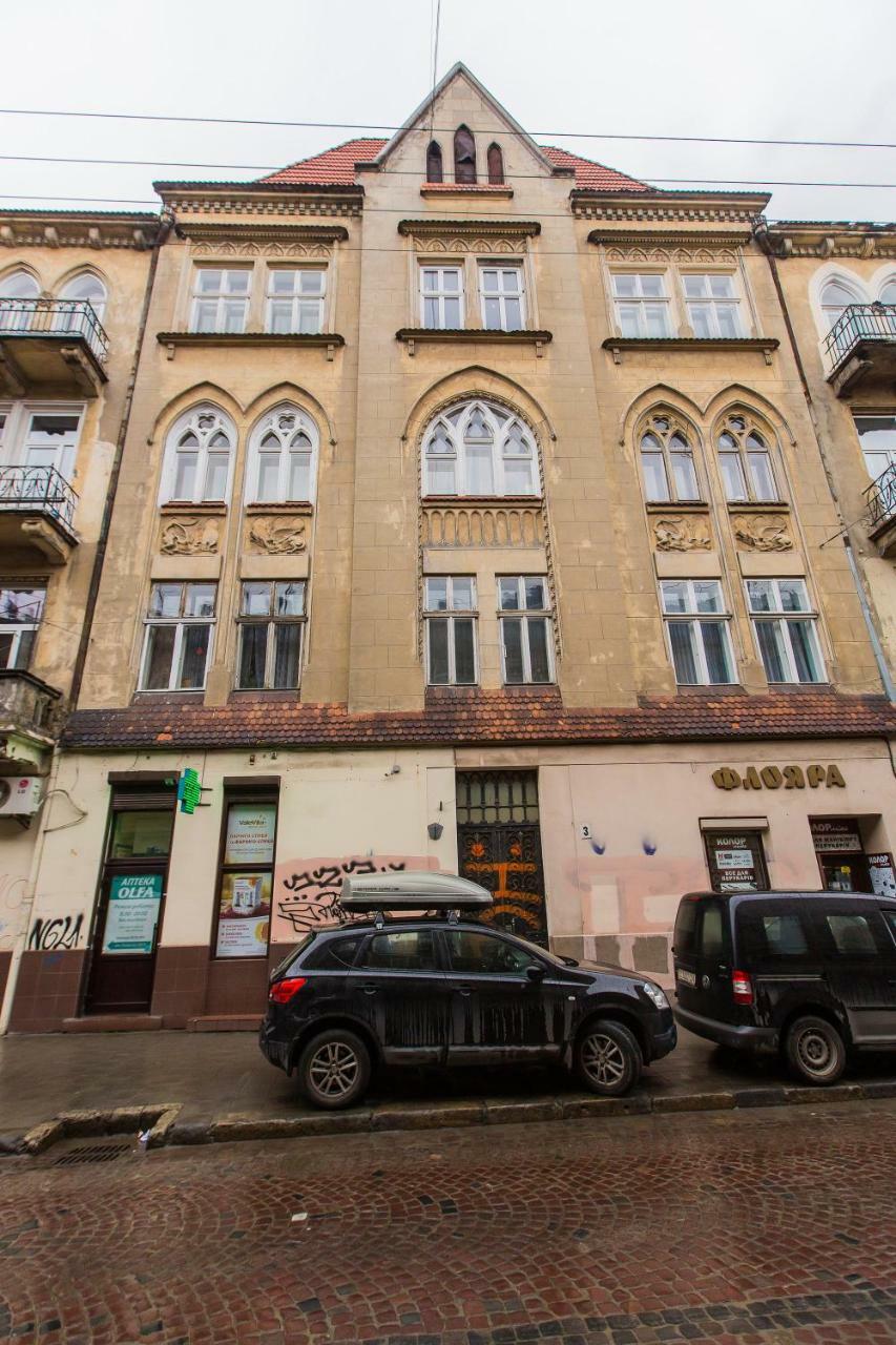 Apartment On Pekarska Street リヴィウ エクステリア 写真